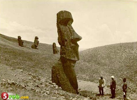 من عجائب الدنيا تماثيل جزيرة ايستر لغز حير علماء الآثار 6546ep9